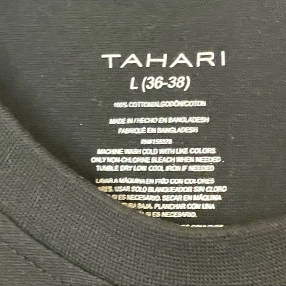 TAHARI Black SS T-shirt  size Large 36-38 - Picture 3 of 4
